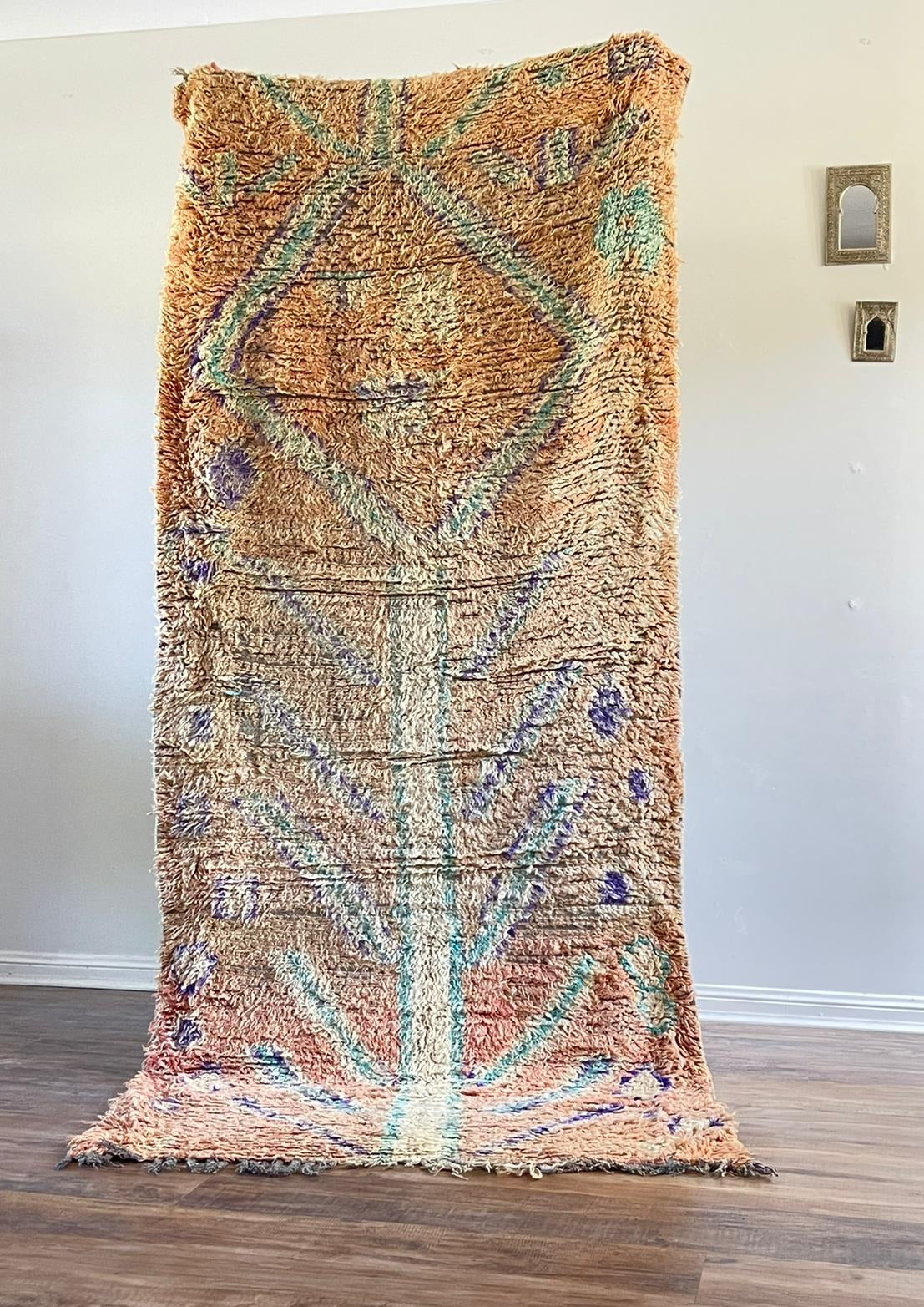 peach vintage boujaad Moroccan rug