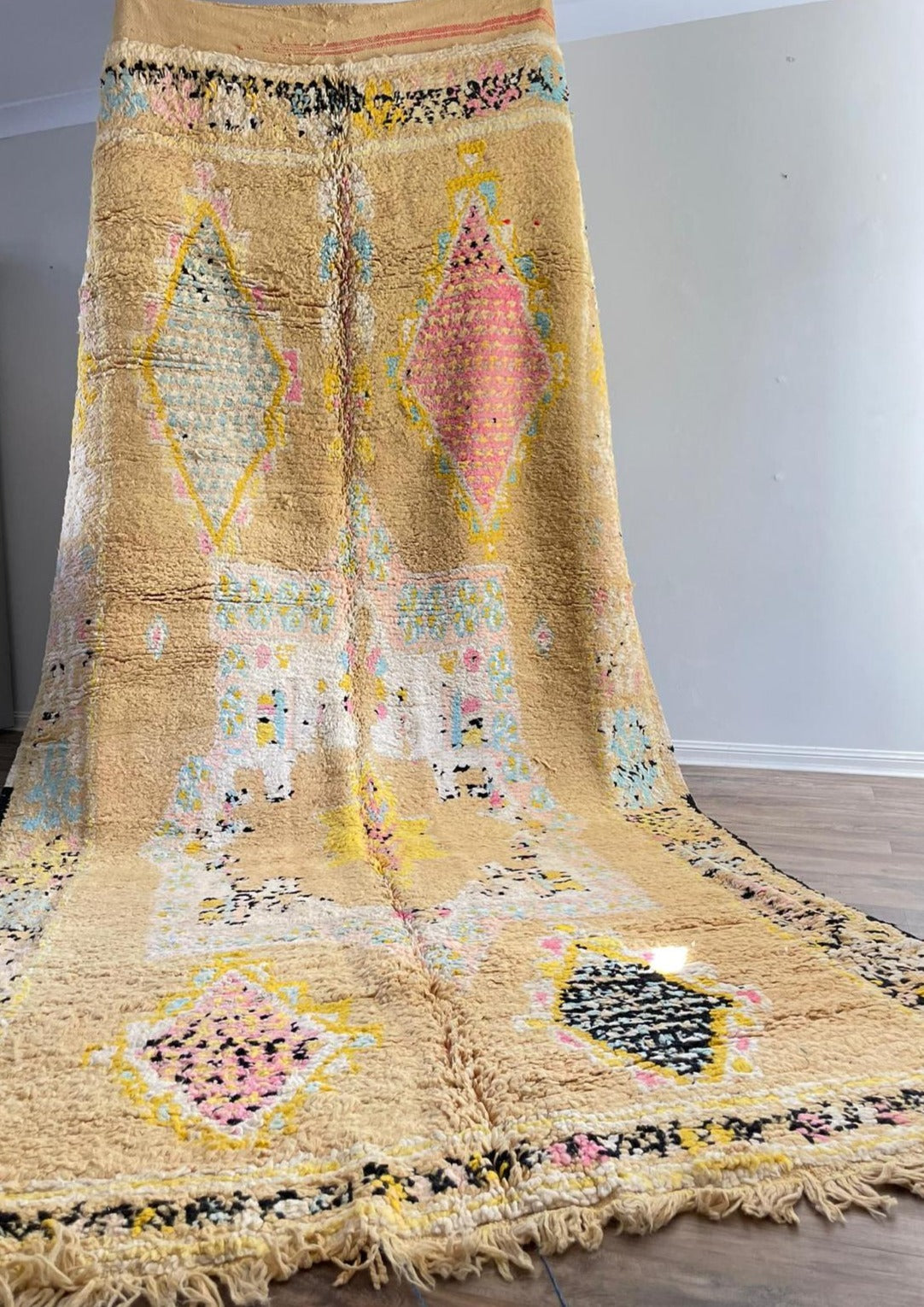 Vintage Boujaad Moroccan Rug - 385cm x 190cm - Bab lhed Akwass